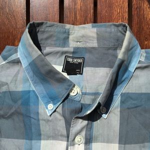 Todd Snyder casual dress shirt